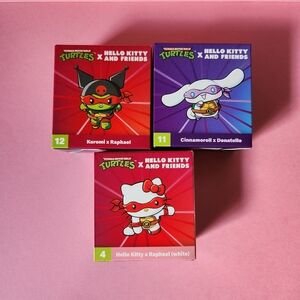 *SOLD*Hello Kitty x TMNT Collectible Figures